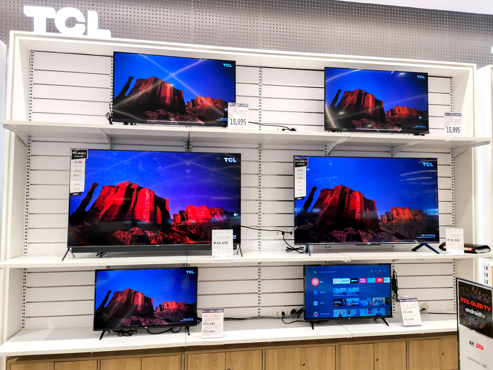 Who Makes TCL TVs?(+Important Pros,Cons,Alternatives)